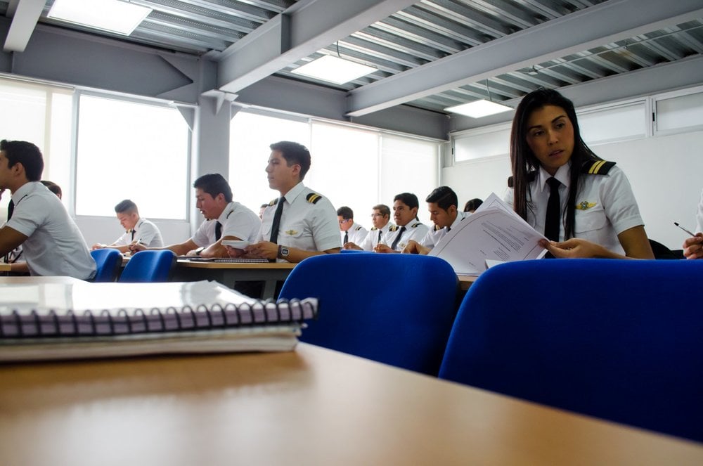 Airbus, lista para lanzar el programa de formación de pilotos cadetes, codesarrollado con ENAC